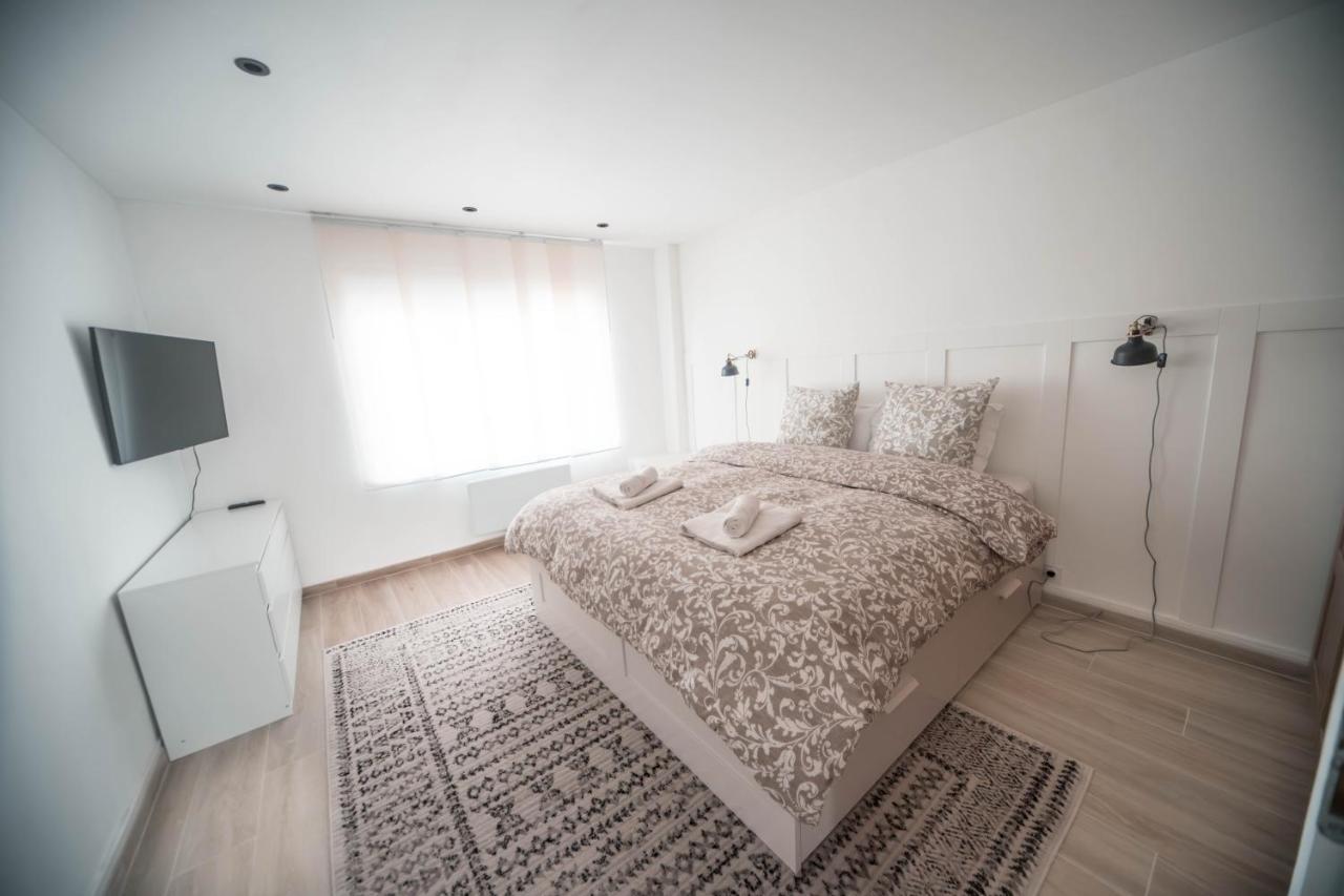 Appartement Avec Jardin Prive - Pacy Sur Eure Екстериор снимка